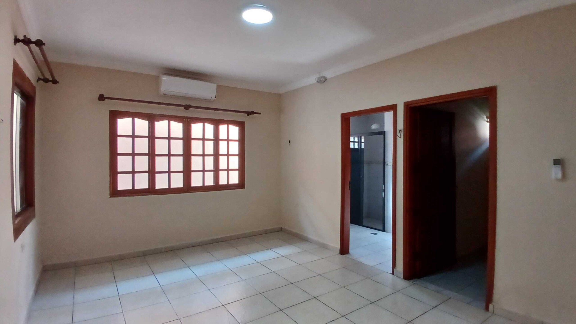 Casa 📍 Ubicación: 5º Anillo – Entre Alemana y 2 de Agosto Foto 11