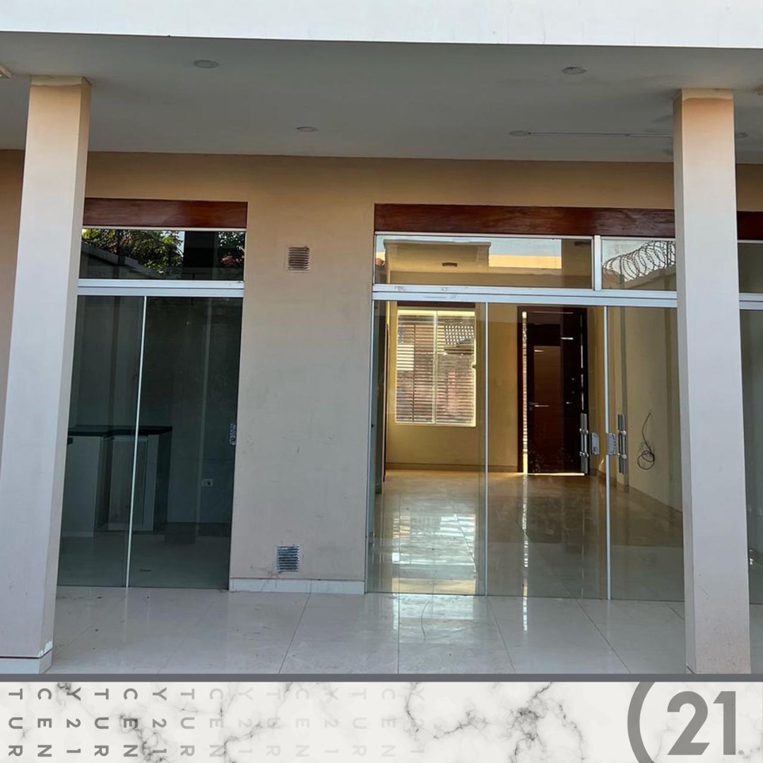 Casa en Entre 6to y 7mo anillo Sur en Santa Cruz de la Sierra 5 dormitorios 4 baños 2 parqueos Foto 16