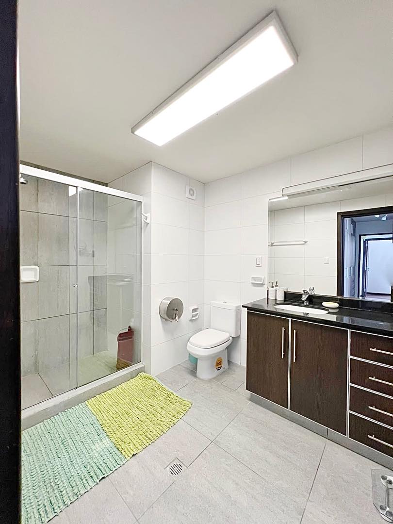 Departamento en AlquilerDEPARTAMENTO PENTHOUSE  AMOBLADO EN ALQUILER, BAJO ACHUMANI  3 dormitorios 3 baños 1 parqueos Foto 9