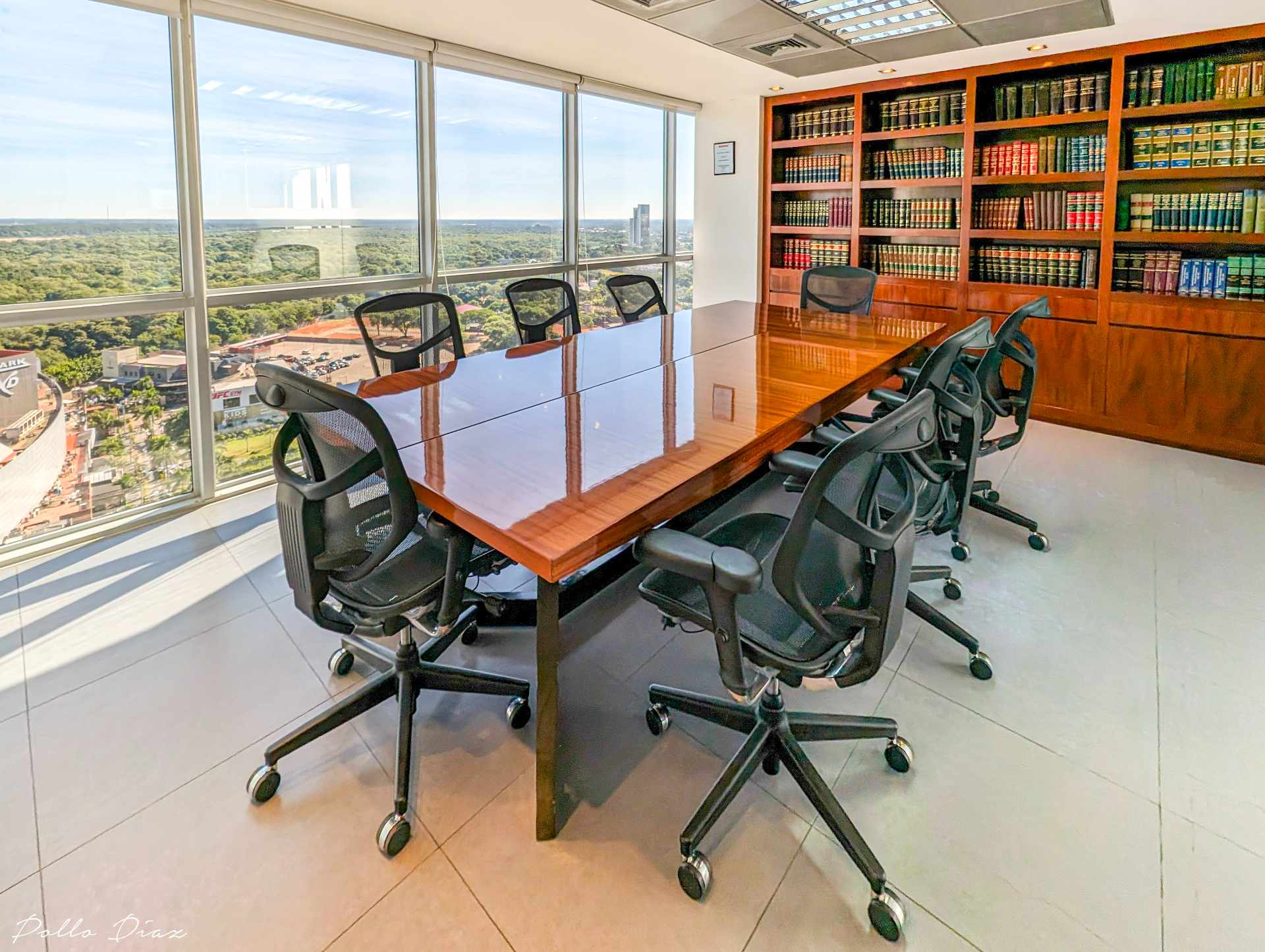 Oficina en VentaTorre Duo  6 dormitorios 4 baños 5 parqueos Foto 7