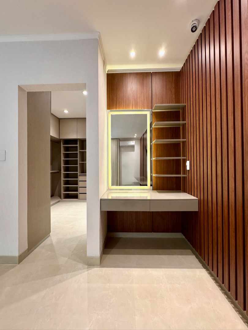 Casa en Carretera Norte en Santa Cruz de la Sierra 3 dormitorios 5 baños 4 parqueos Foto 7