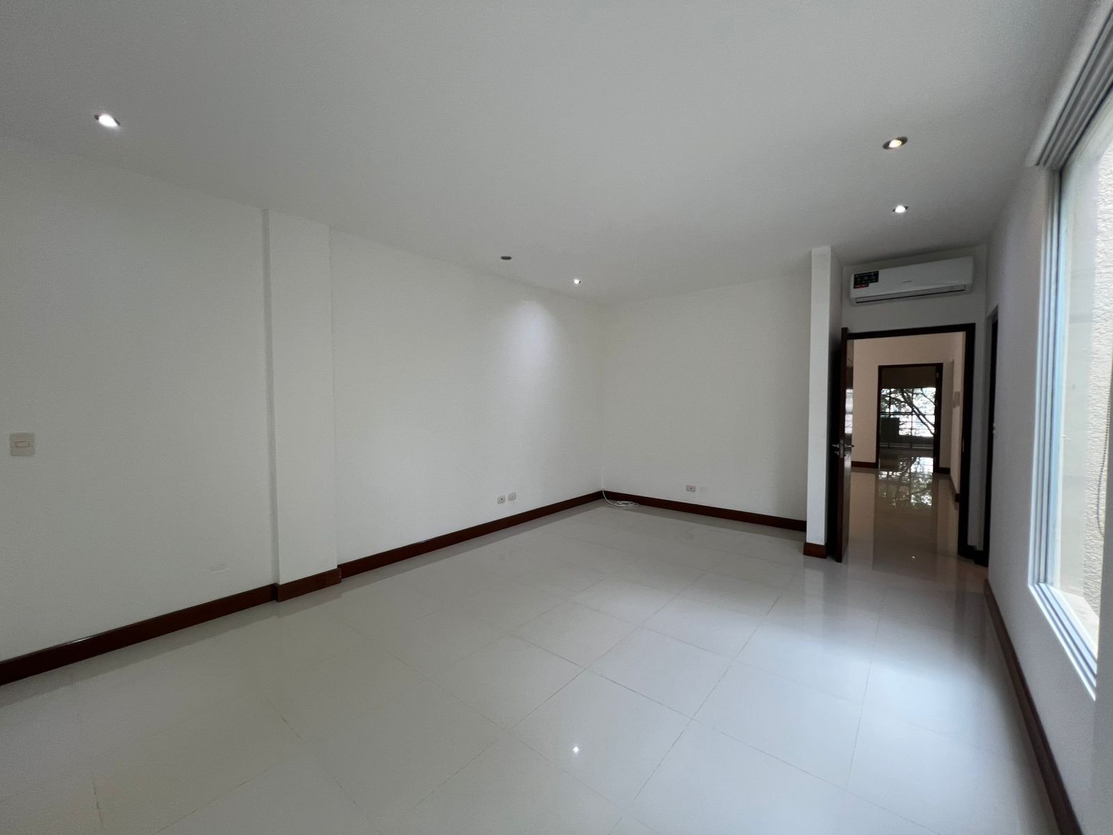 Departamento Av.Roca y Coronado 4to y 5to Anillo Foto 10