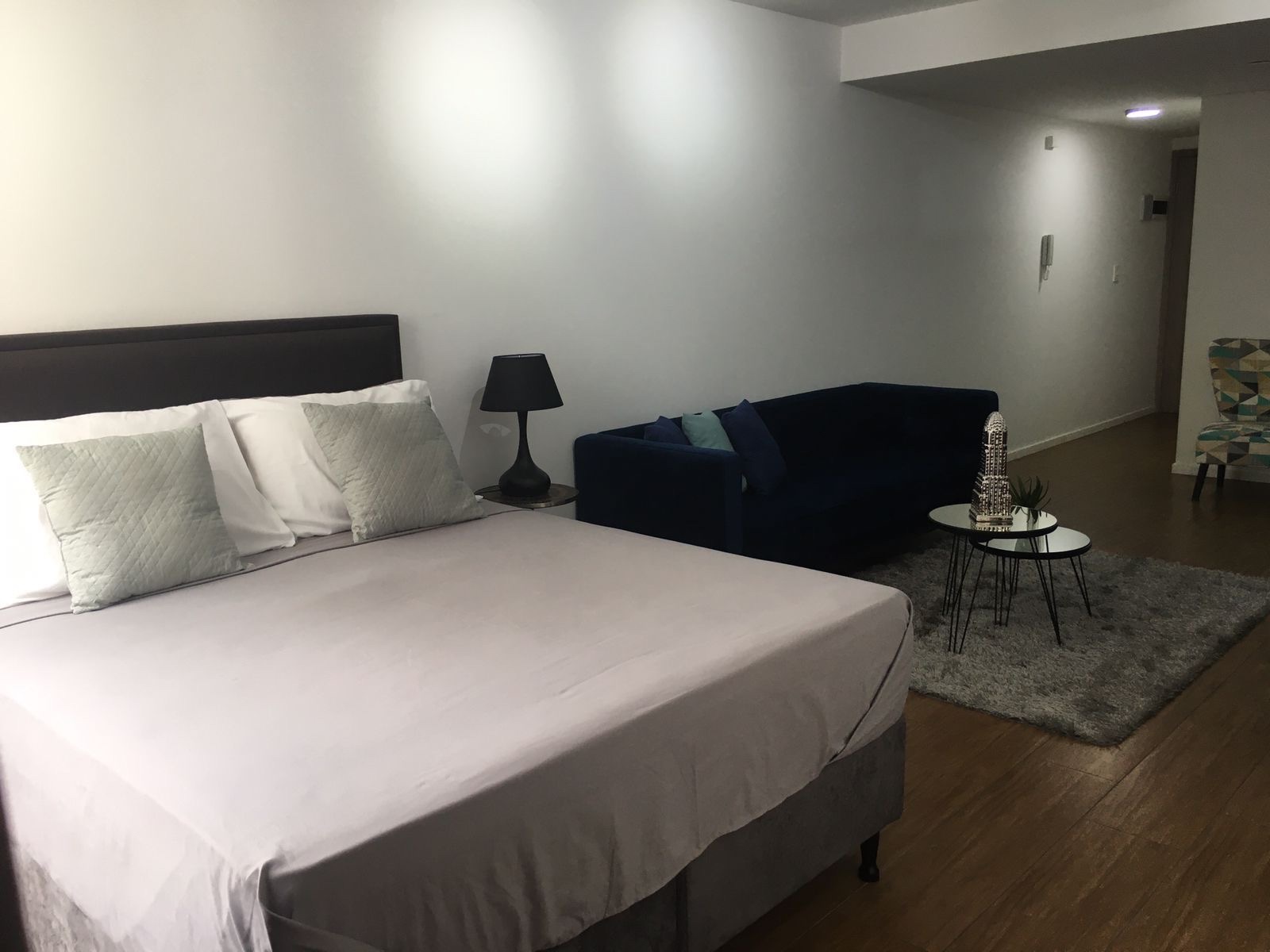 Departamento en Equipetrol en Santa Cruz de la Sierra 1 dormitorios 1 baños  Foto 9