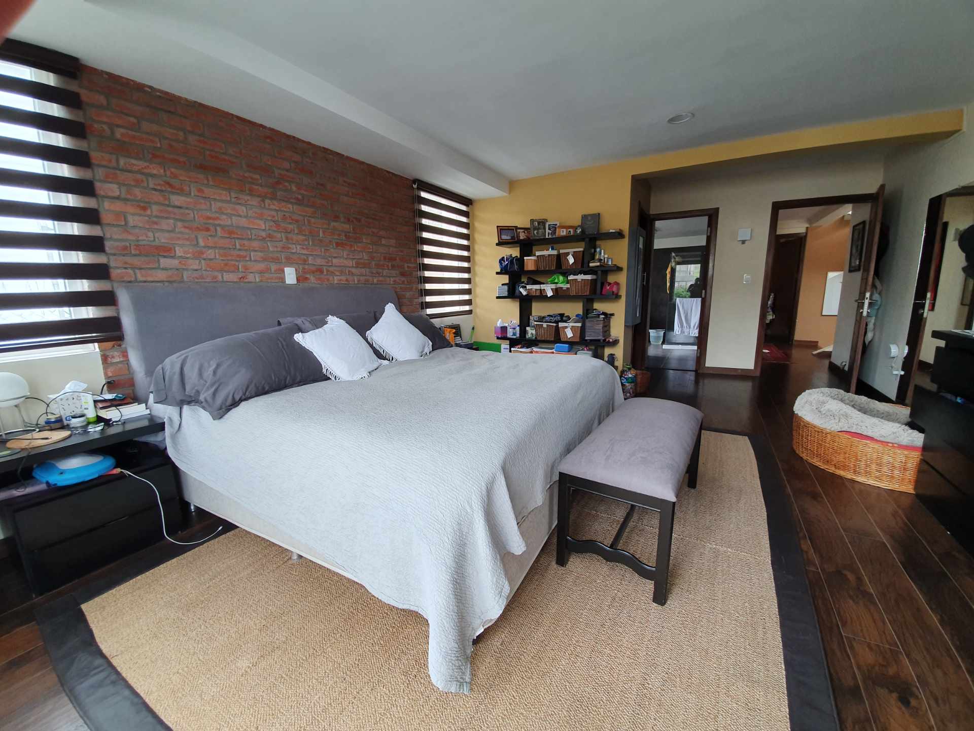 Casa en Achumani en La Paz 3 dormitorios 3 baños 2 parqueos Foto 2