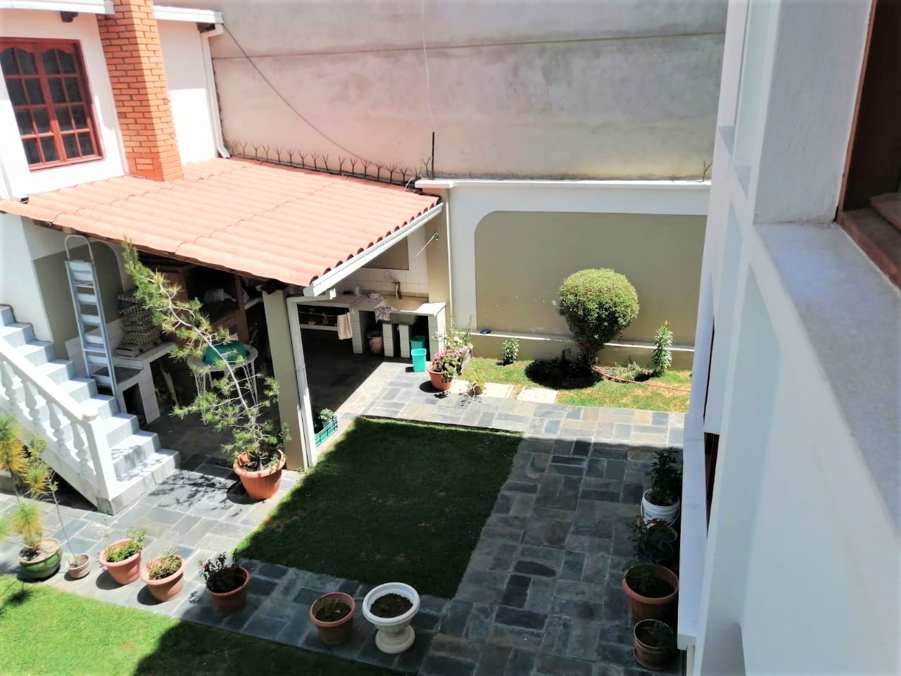 Casa en VentaCASA VENTA / ALQUILER - LOS PINOS 4 dormitorios 4 baños 2 parqueos Foto 15