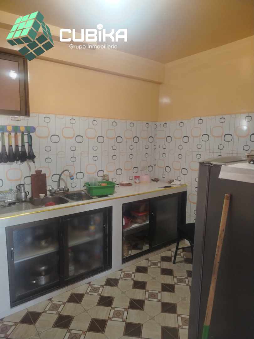 Casa El alto zona Mercedario sector 3 Foto 9