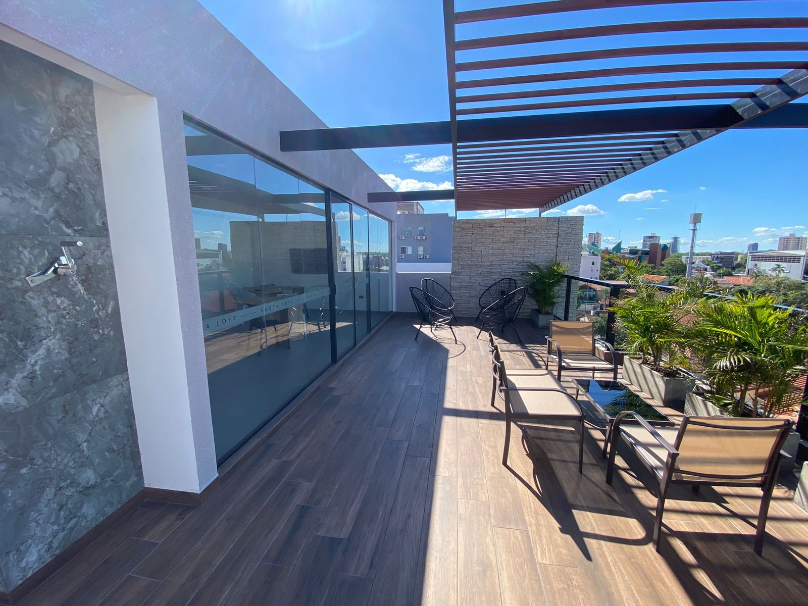 Departamento en Equipetrol en Santa Cruz de la Sierra 1 dormitorios 1 baños  Foto 8