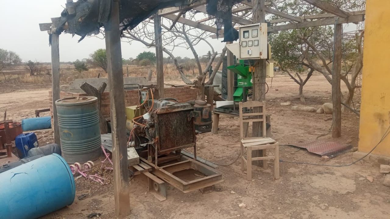 Quinta propiedad agrícola en VentaLinda propiedad  agricola  de 604ha por Pailon Sur, 70km entrando    Foto 5