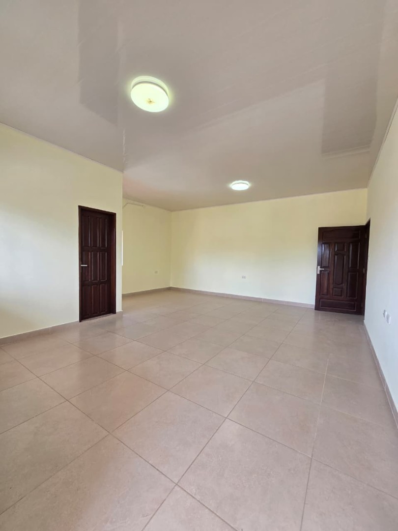 Casa Zona Norte – Av. Alemana, casa amplia en alquiler Foto 15