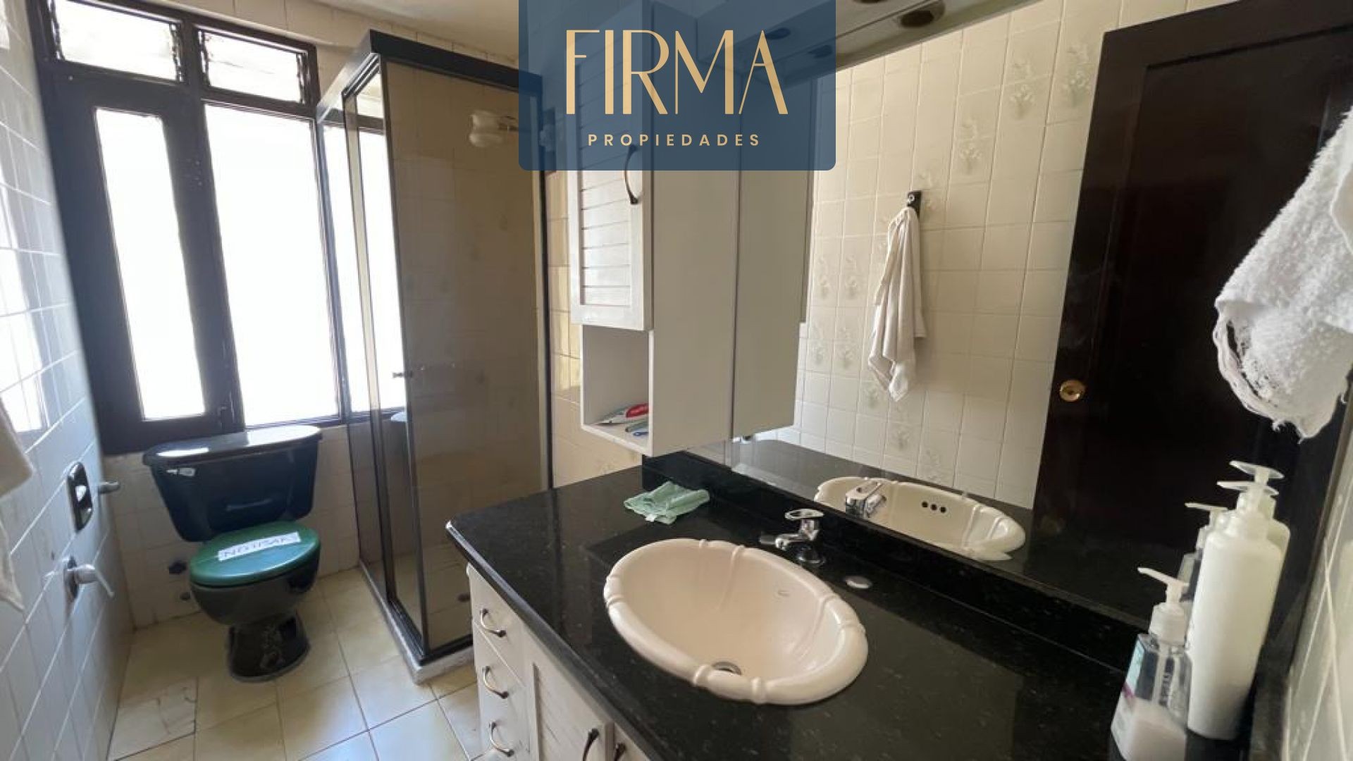 Casa en Koani en La Paz 3 dormitorios 4 baños 2 parqueos Foto 6