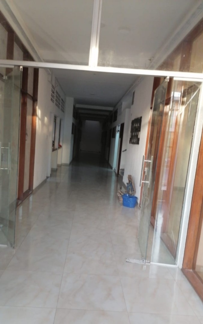 Edificio en Centro en Santa Cruz de la Sierra 12 dormitorios 4 baños  Foto 3