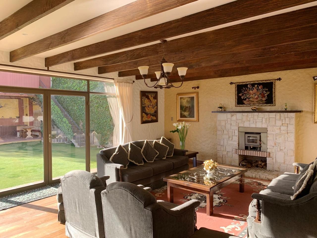 En Alquiler a $us 2,000 Foto 1