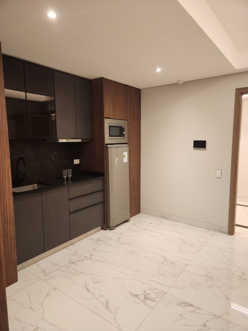 Departamento Luxe Suites calle 8 este Equipetrol Foto 11