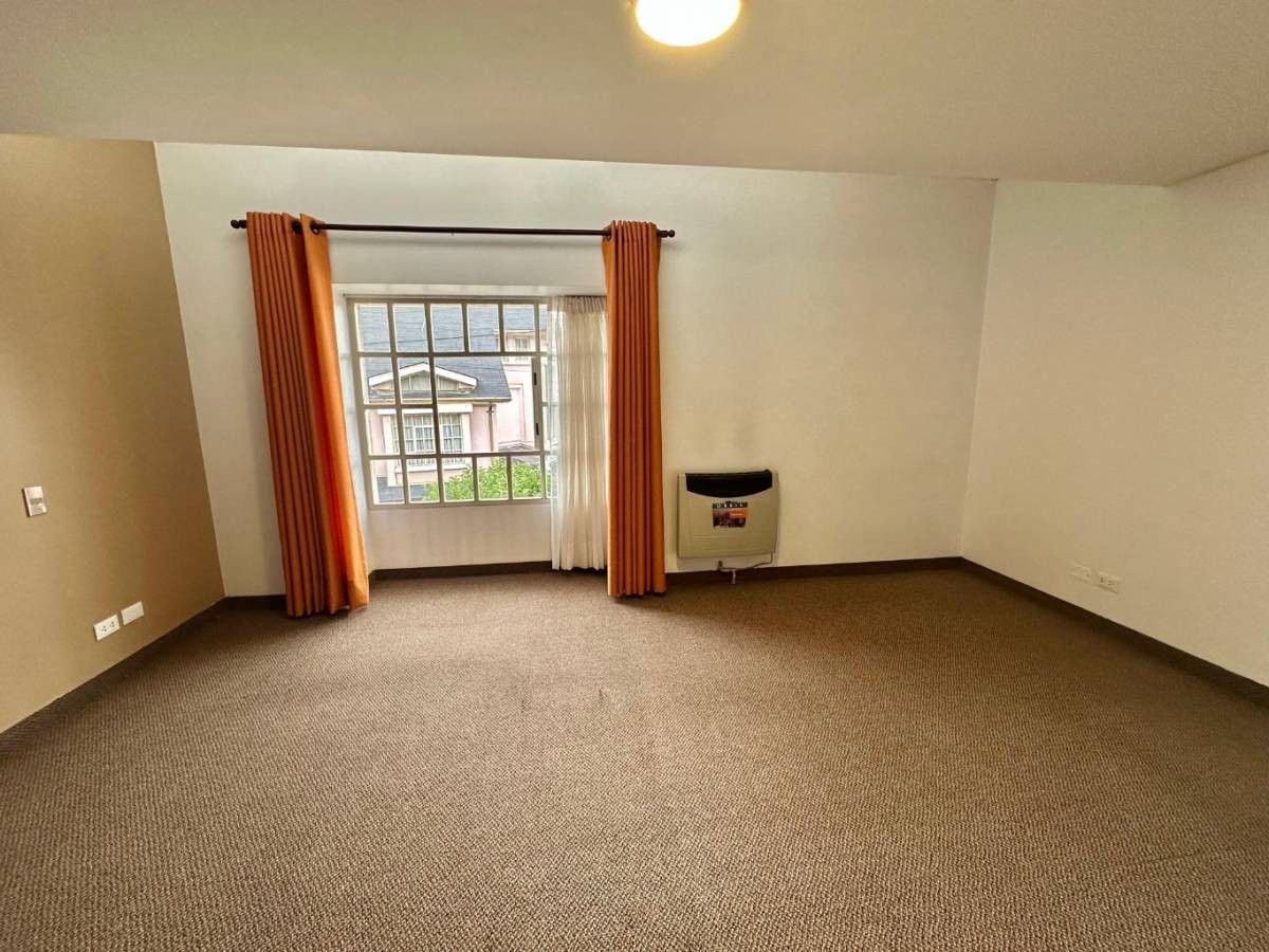 Casa en VentaCALLE 21 DE CALACOTO Y AV. COSTANERA CONDOMINIO CERRO GEMELO II Foto 15