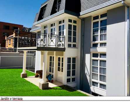 Casa CASA DE LUJO ESTILO “BAUHAUS“ en Zona Central Achumani, La Paz - 7 dormitorios · 6 baños · 4 garajes · 800 m2 Foto 1